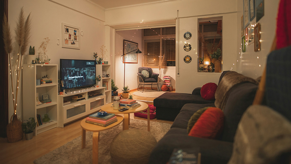 Staging your home to sell this winter