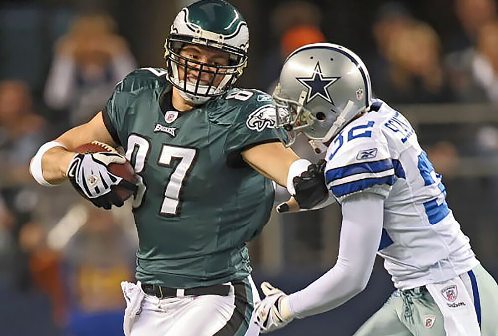 Cam Jurgens and Brent Celek to highlight Sports Memorabilia Show