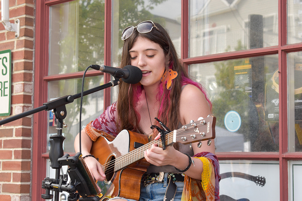 Annual Spring Block Party draws thousands to Asbury Avenue